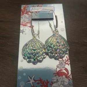 Betsey Johnson Iridescent Mermaid Seashell Earrings Set Nwt