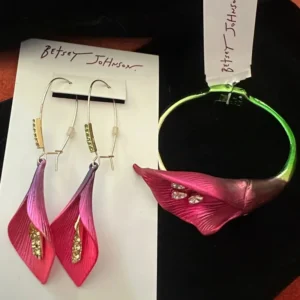 Betsey Johnson Pink And Purple Floral Calla Earrings