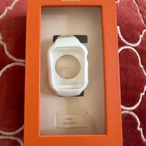 Tory Burch Apple Watch Band 41Mm White Silicone Strap The T Monogram Tbs0106